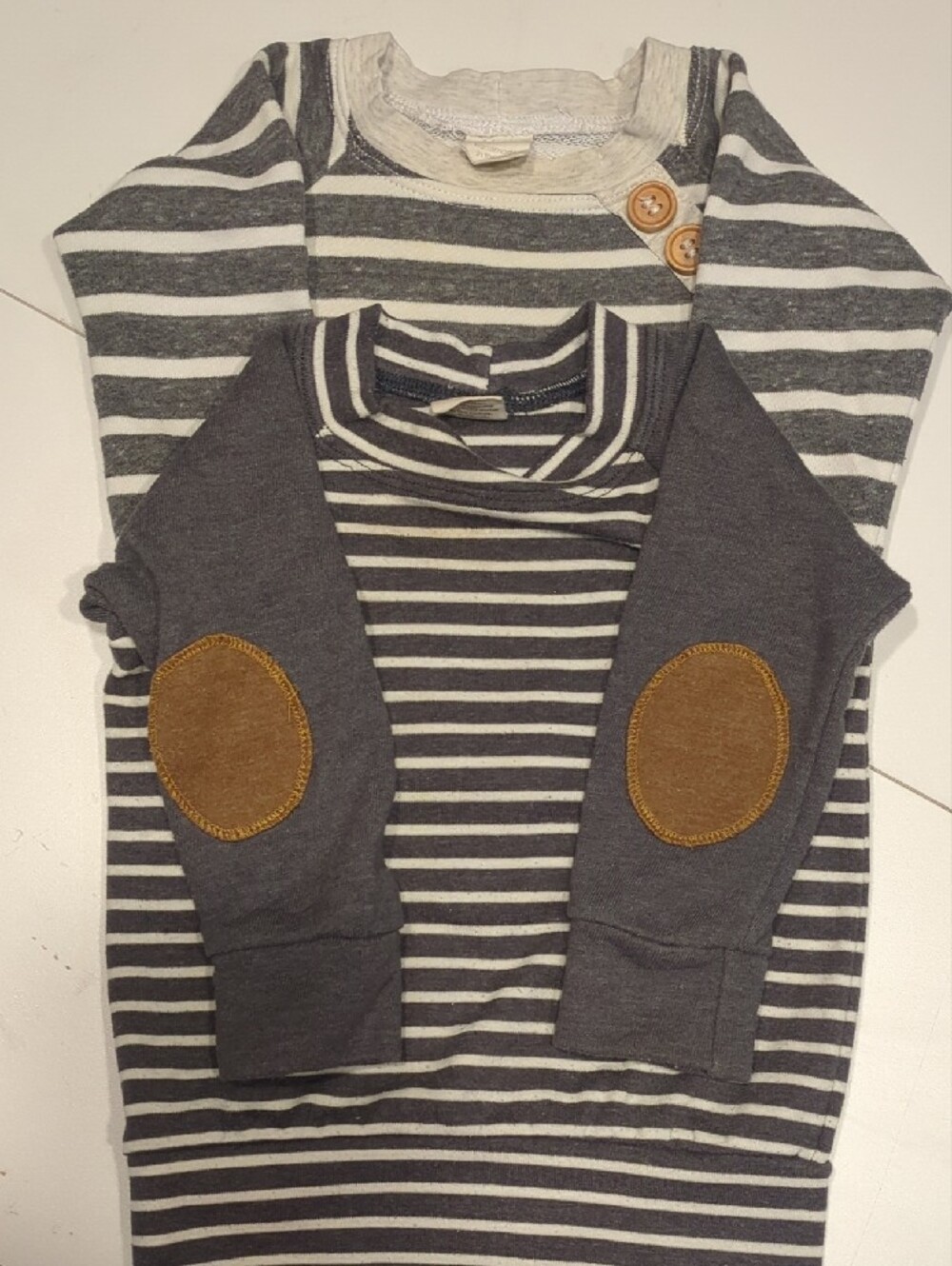 Lulu + Roo Sweatshirt Set - Picture 4 of 6